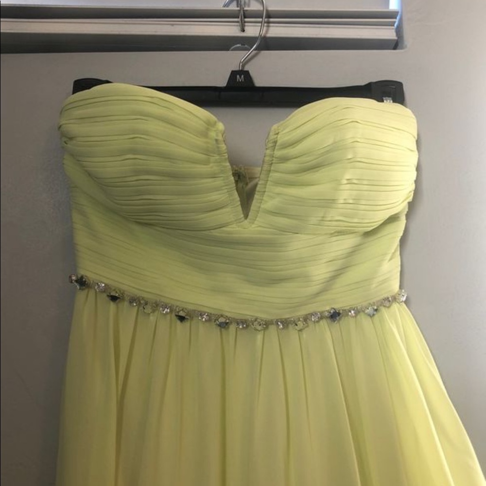 Gianni Bini prom dress